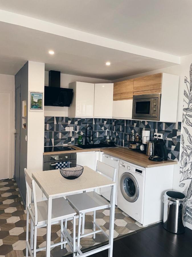New: Appartement Tout Confort + Parking Gratuit Амиен Екстериор снимка
